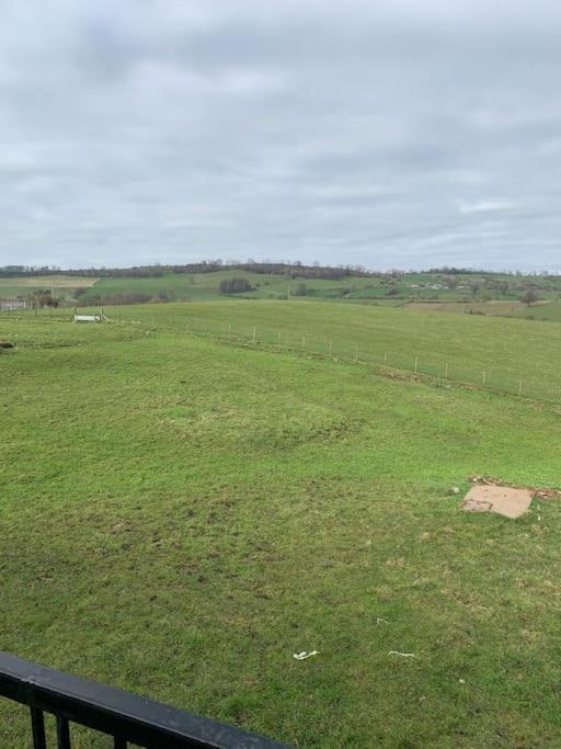 Farm Stay Caravan On Working Farm Dacre  Eksteriør billede