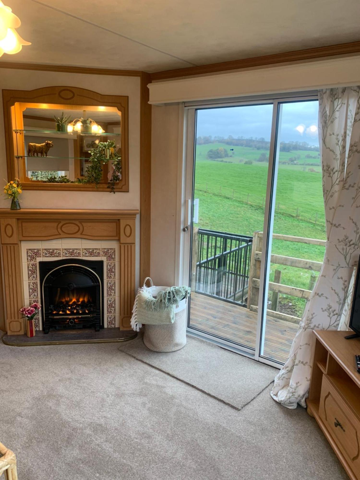 Farm Stay Caravan On Working Farm Dacre  Eksteriør billede